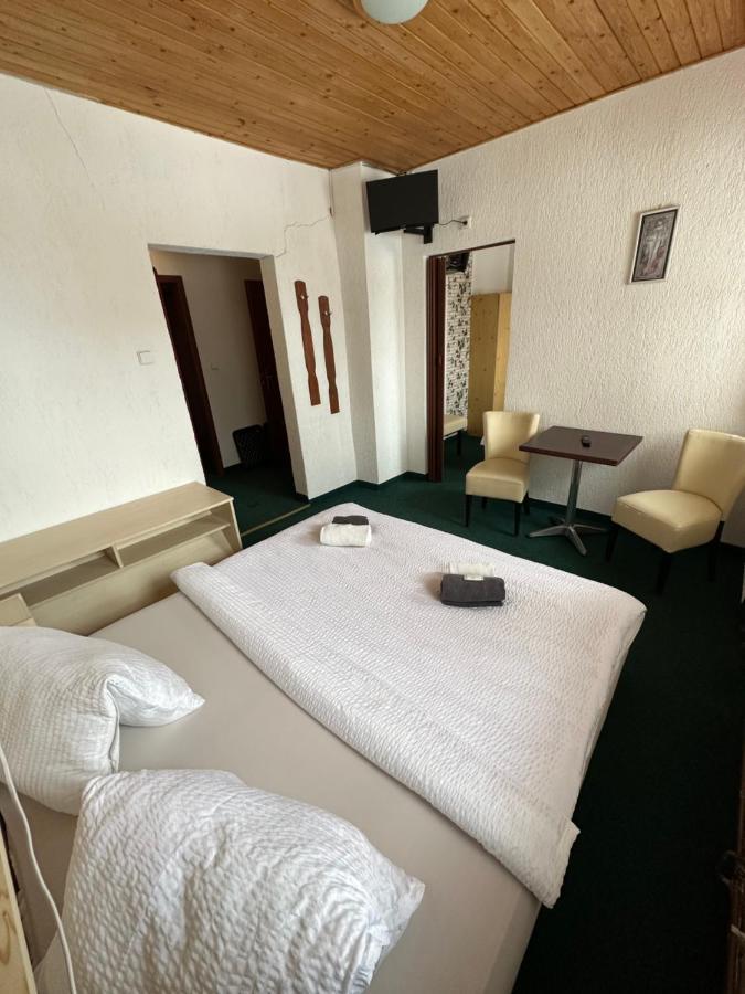 Penzion Erika Boží Dar Buitenkant foto